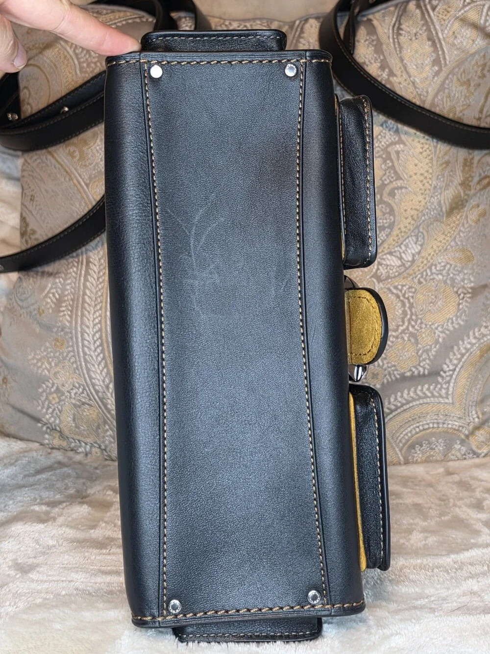 COACH CARGO TURNLOCK SOFT TABBY